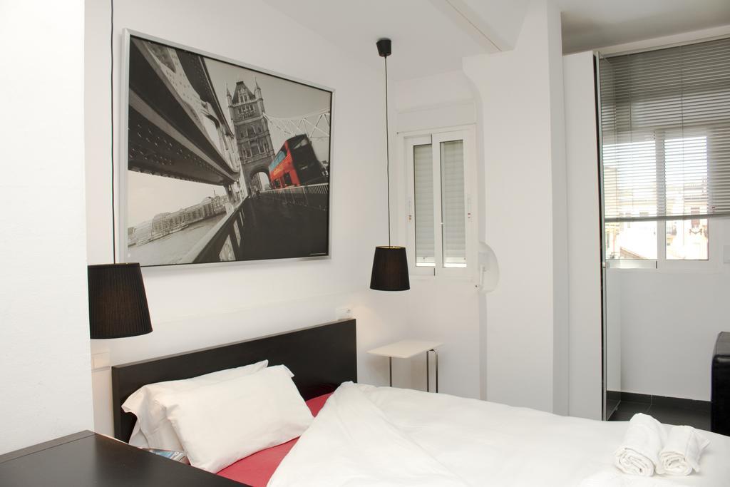 Na Jordana Apartments Valence Chambre photo