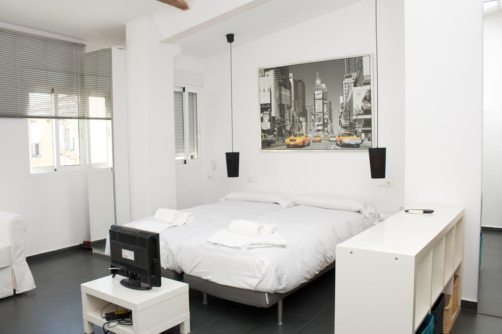 Na Jordana Apartments Valence Chambre photo